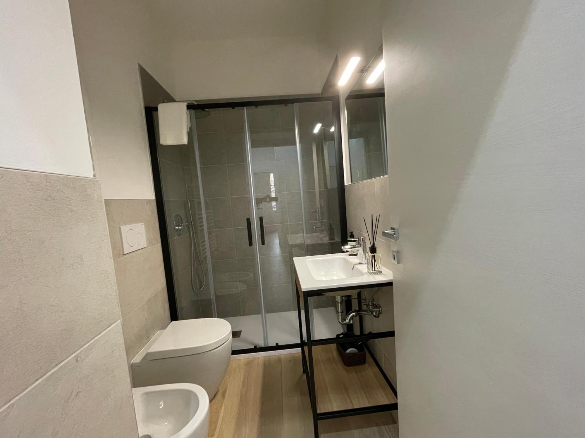 Apartamento Le Vie Del Vento - Garibaldi Trieste Exterior foto
