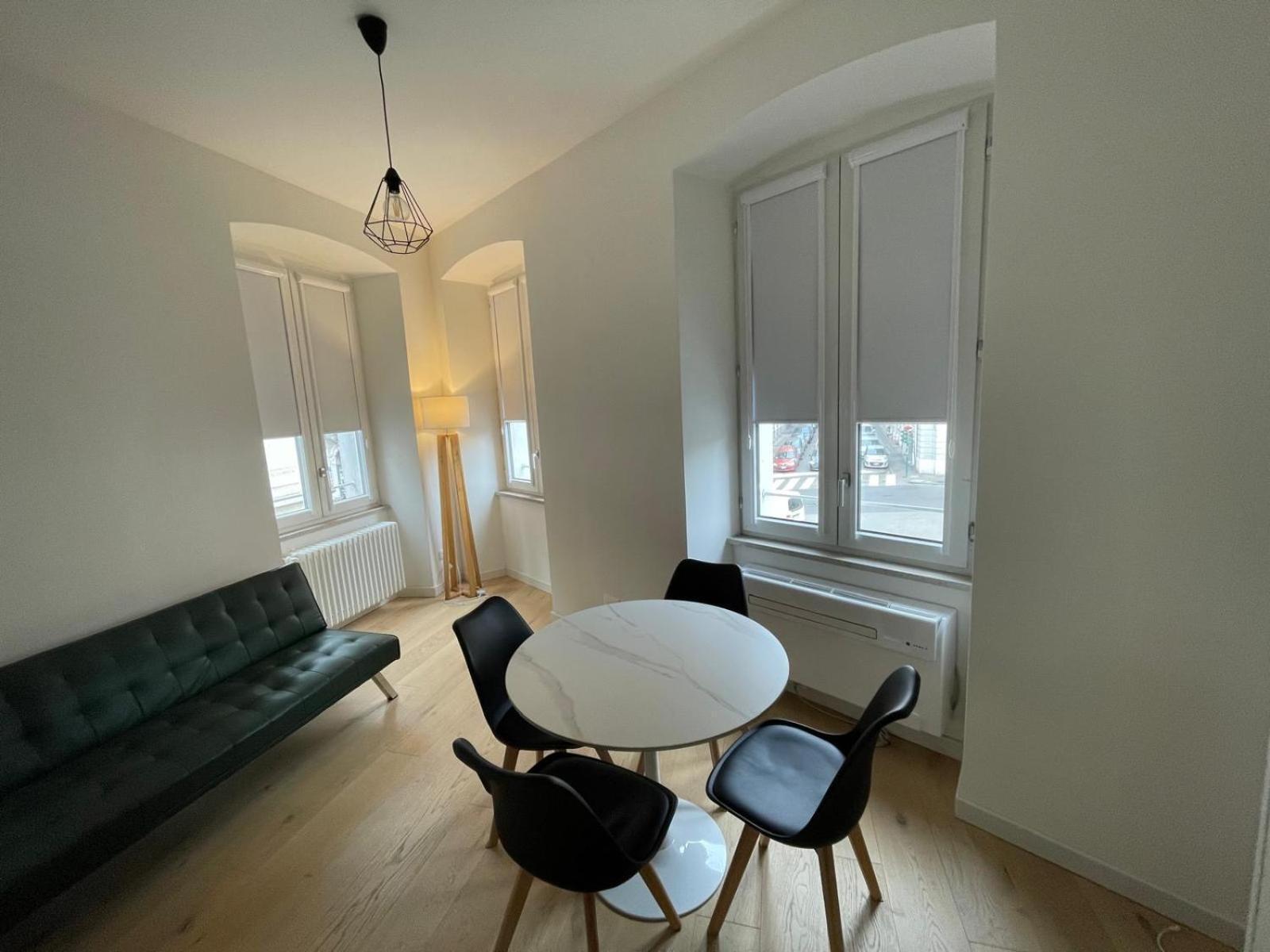 Apartamento Le Vie Del Vento - Garibaldi Trieste Exterior foto