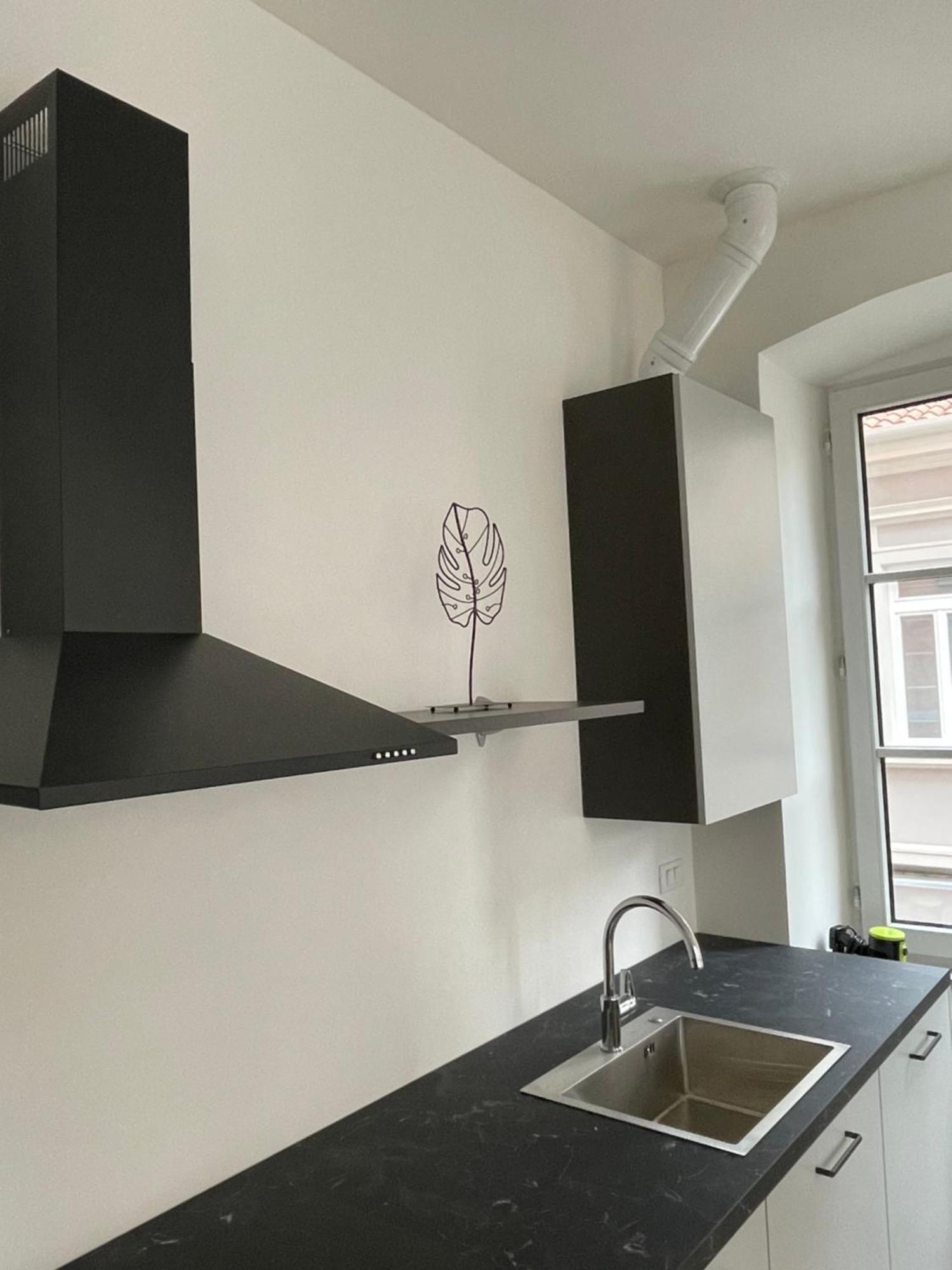 Apartamento Le Vie Del Vento - Garibaldi Trieste Exterior foto